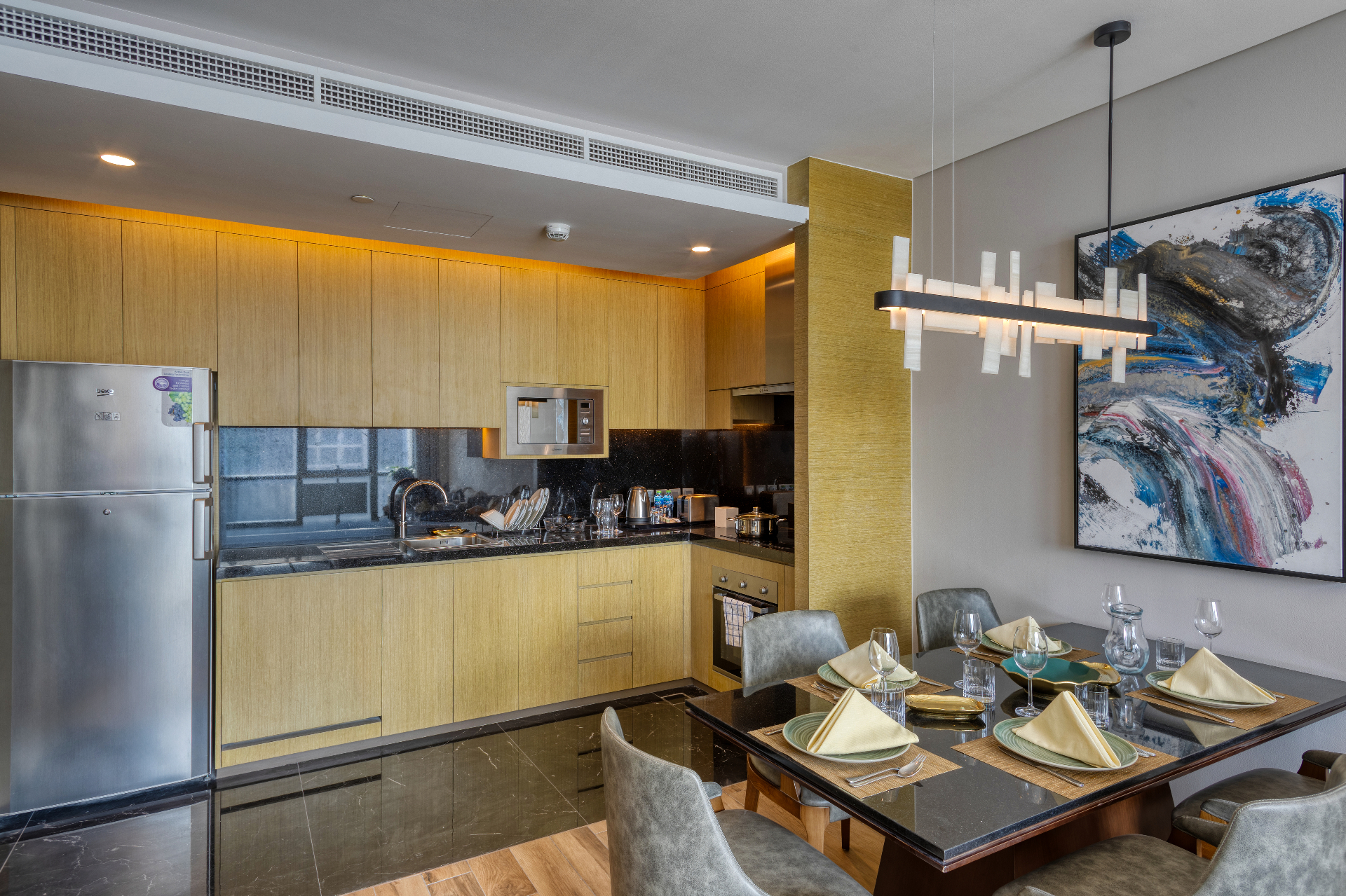 Kitchen & Dining Nook