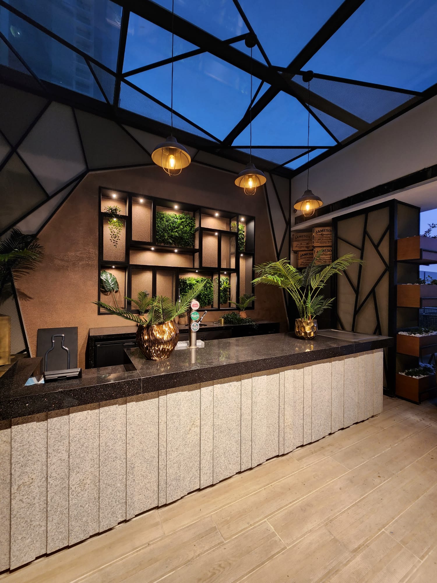 Sunken Lounge